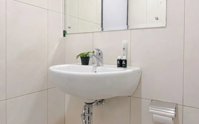 Well Designed 2Br At Nifarro Park Apartment