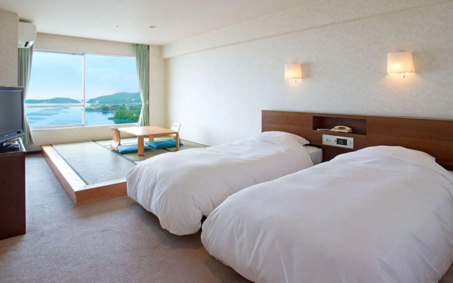 Hamanako Lake Side Plaza – Guest Rooms – Hamamatsu
