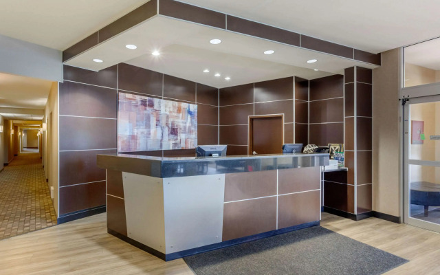 Cambria Hotel Fort Collins