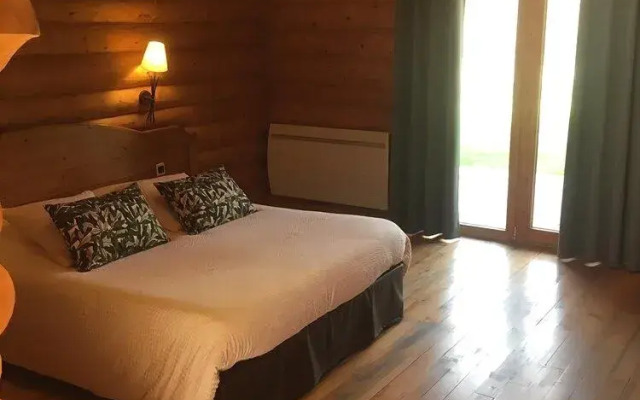 Logis Hôtel-Restaurant Domaine de Montecristo et Gîte l'Évasion Dantès