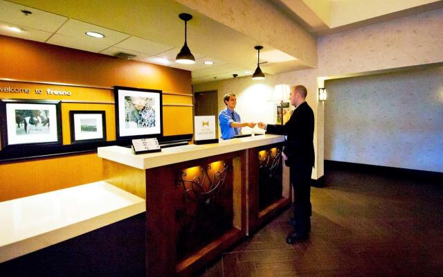 Hampton Inn & Suites Fresno