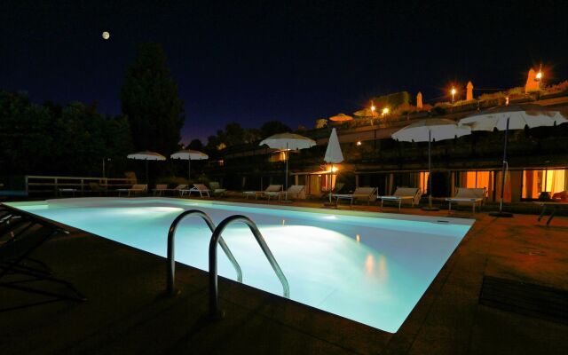 Hotel Terre Di Casole