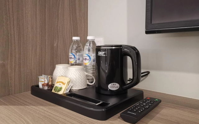 Veno Hotel – Guest Rooms – George Town