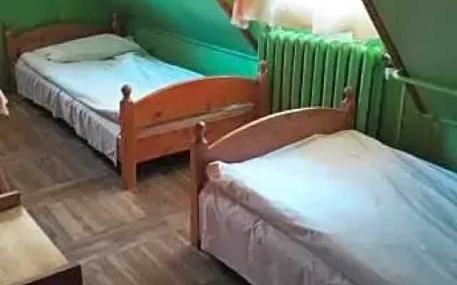 Stara Polana Hostel