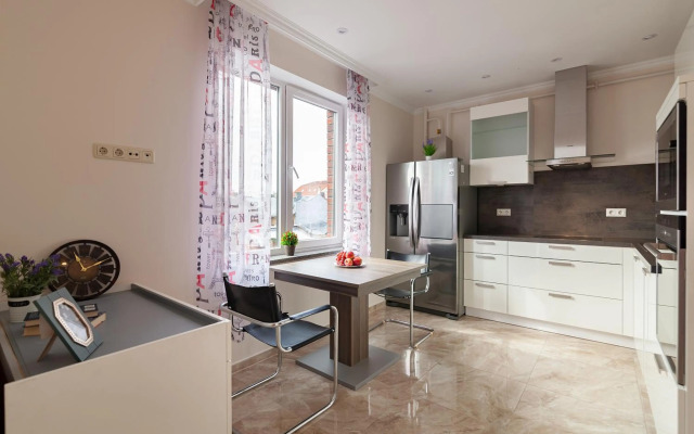 Regrand apartment on Kulisha 47a