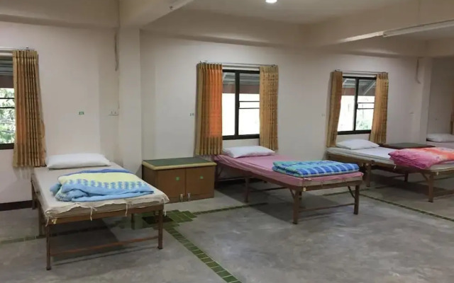 Pai Backpackers Paradise - Adults Only