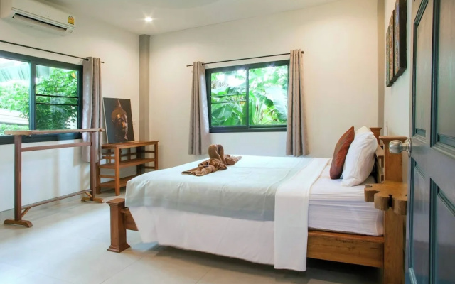 Jaccuzi House 5 pl 200 m From a Beautiful Beach