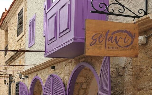 Selavi Hotel