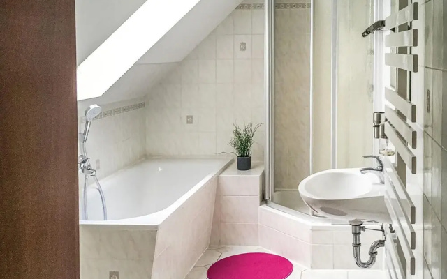 Beautiful Apartment in Börgerende With 1 Bedrooms and Wifi