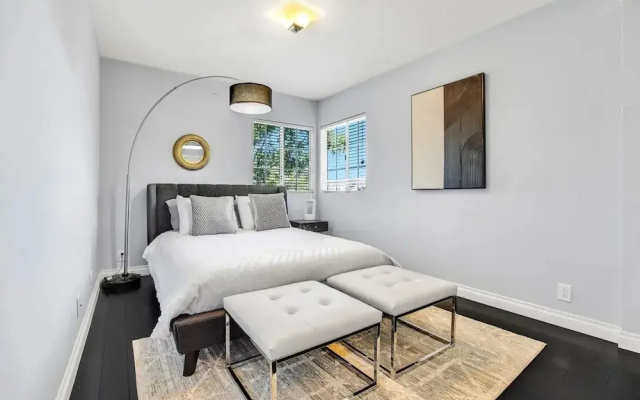 Cahuenga Park by Avantstay Hollywood Hills Home