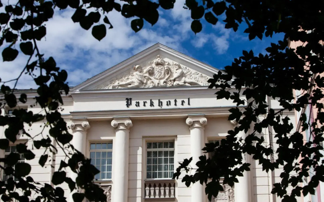 Parkhotel Altenburg