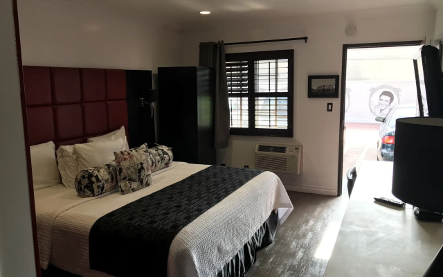 Legend Hotel Hollywood