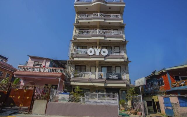 OYO 11454 Hotel Garuda Inn