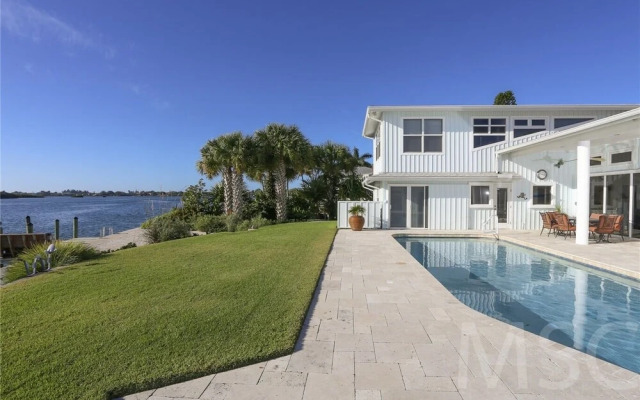 Siesta Key 12 - 4 Br Home