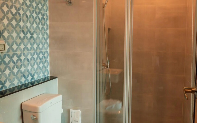 Le Lert Hotel Ratchaburi