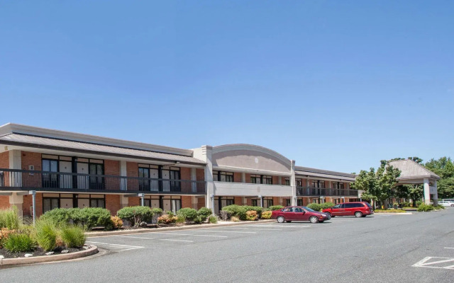 Red Roof Inn Perryville