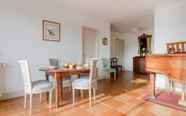 Paris Elegant South Residence