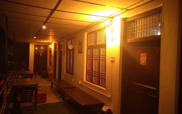 International Youth Club - Hostel