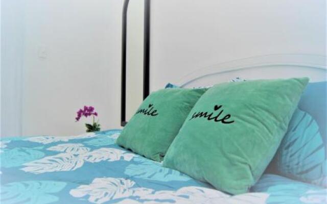 HoLo Garcerie Saigon Serviced HomeStay