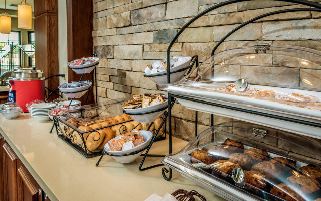 Staybridge Suites Sacramento - Folsom by IHG