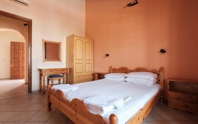 Luisa Hotel-Apartments