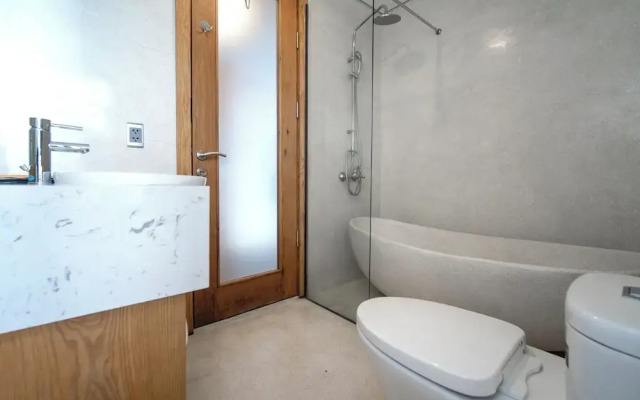DOMA by HSuites Hotel & Apartment