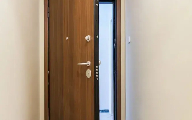 Big Central Metro Station Apartment 2