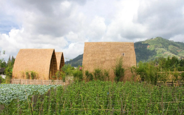 Villa ChavaMinerva Bambu - Lembang