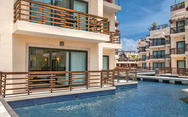 Aldea Thai 323 by PRP