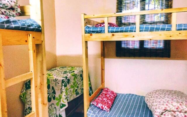 Meizhou Puxing Young Hostel