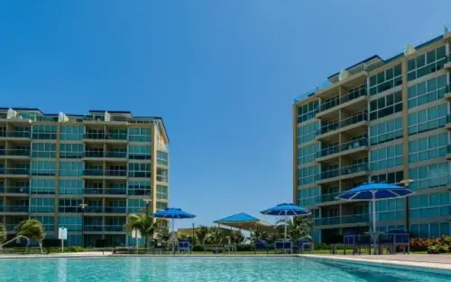 Executive Real Estate at Blue Residence