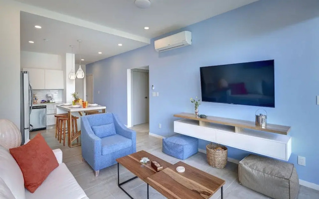 Sunset Blvd 10A - 2 Br Condo
