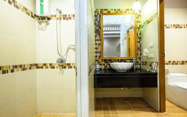 RedDoorz Plus Reun Rattana Rattanathibet