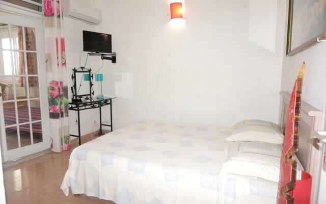 Apartment With one Bedroom in Le Gosier, With Furnished Terrace and Wifi - 3 km From the Beach