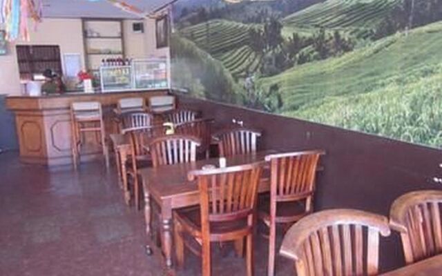 OYO 3244 Grand Chandra Hotel