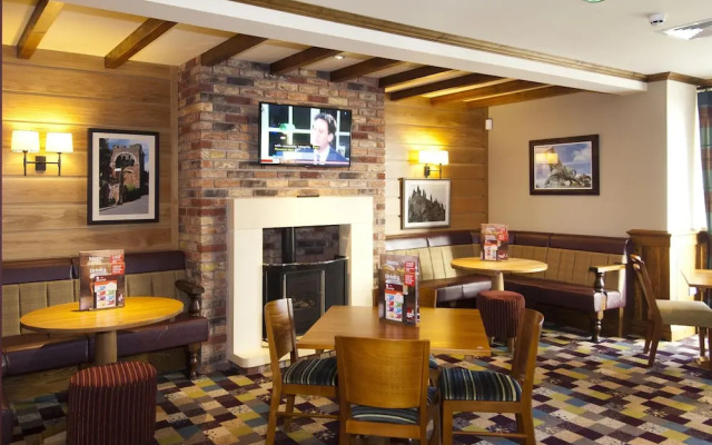 Premier Inn Exeter - M5 J29
