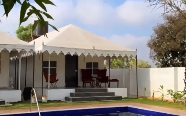 16 Bedouin Luxury Tents
