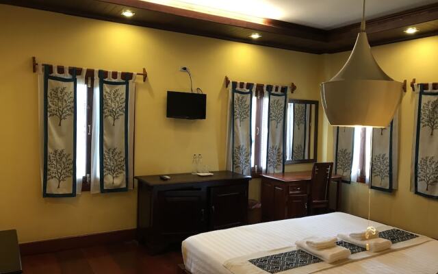 Mekong Riverside Lodge