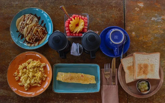 La Village Hill View