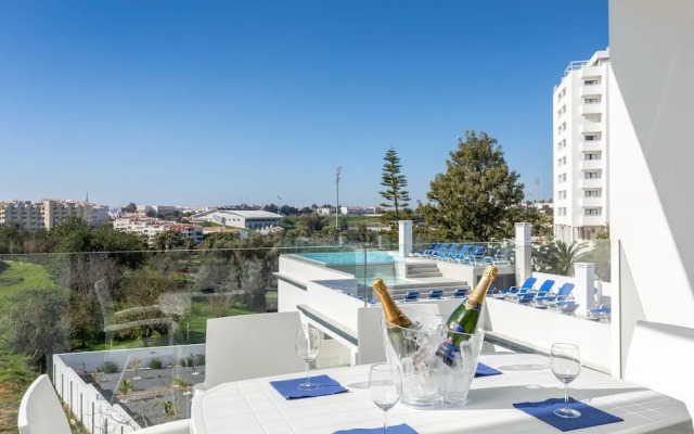 Correeira Luxury Residence T2 D - Albufeira, Pools, Wifi, Bbq, Beach