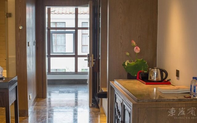 Jiuhua Mountain Dongya Hotel