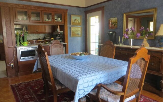 Honor's Country House Bed and Breakfast