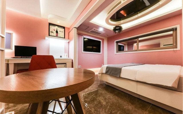 Yeonsan Golden Time Motel