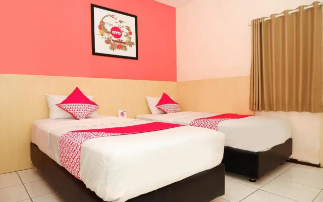 New Mira Hotel
