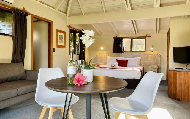 Pacific Harbour Villas