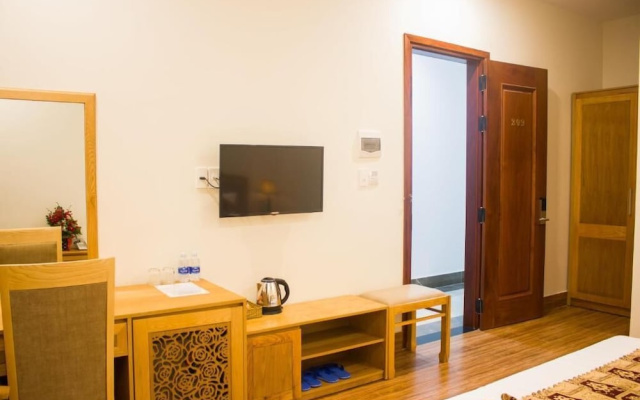 Hoai Thuong Hotel