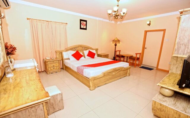 Capital O 102 Sea Shell Hotel