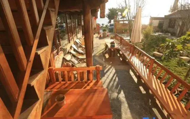 Rujia Inn