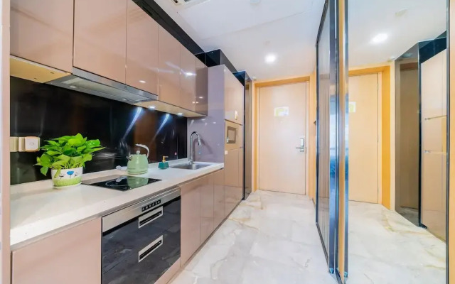 Cloudy International Apartment