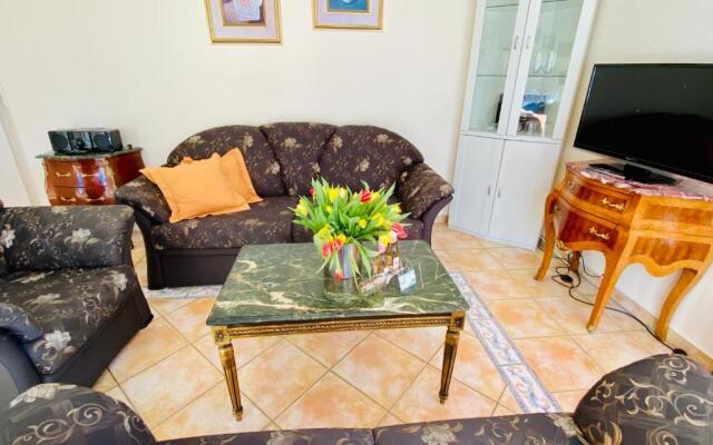 Residenz Bleichröder - Ferienwohnung 17